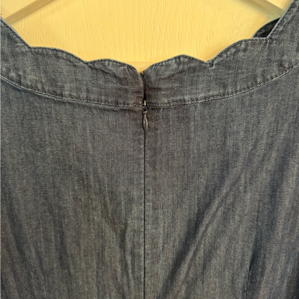 The softest chambray dress. MUST HAVE!!
